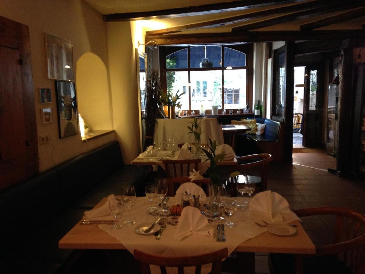 Marktplatzhotel - Restaurant Tafelspitz Weinheim Kültér fotó